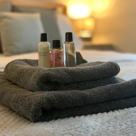 Modern Cosy Warm Home With Free Parking Chelmsford Buitenkant foto