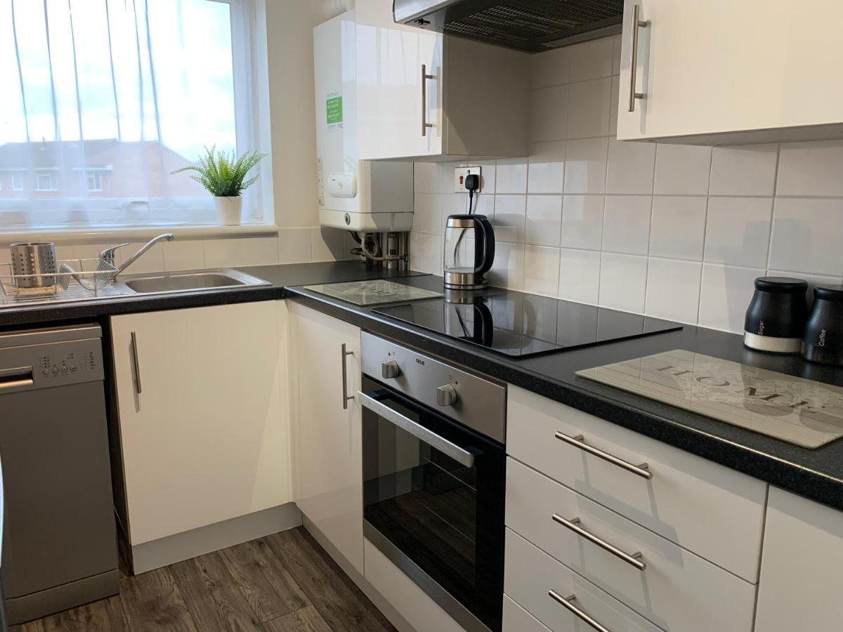 Modern Cosy Warm Home With Free Parking Chelmsford Buitenkant foto