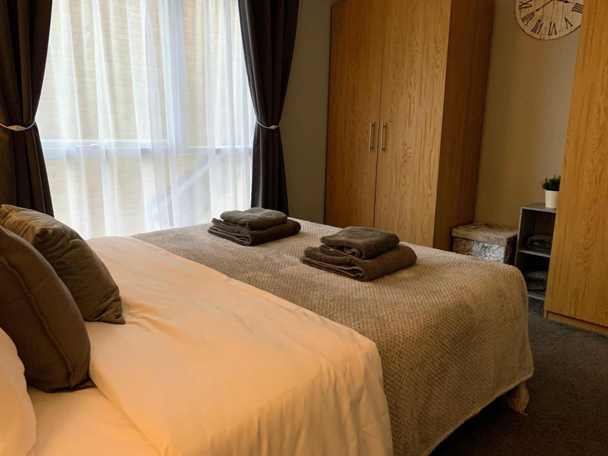 Modern Cosy Warm Home With Free Parking Chelmsford Buitenkant foto