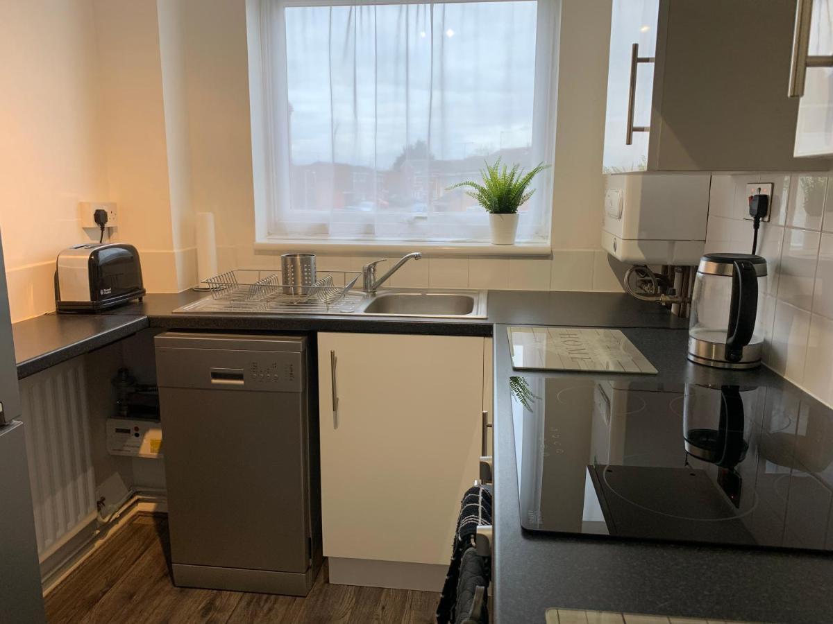 Modern Cosy Warm Home With Free Parking Chelmsford Buitenkant foto